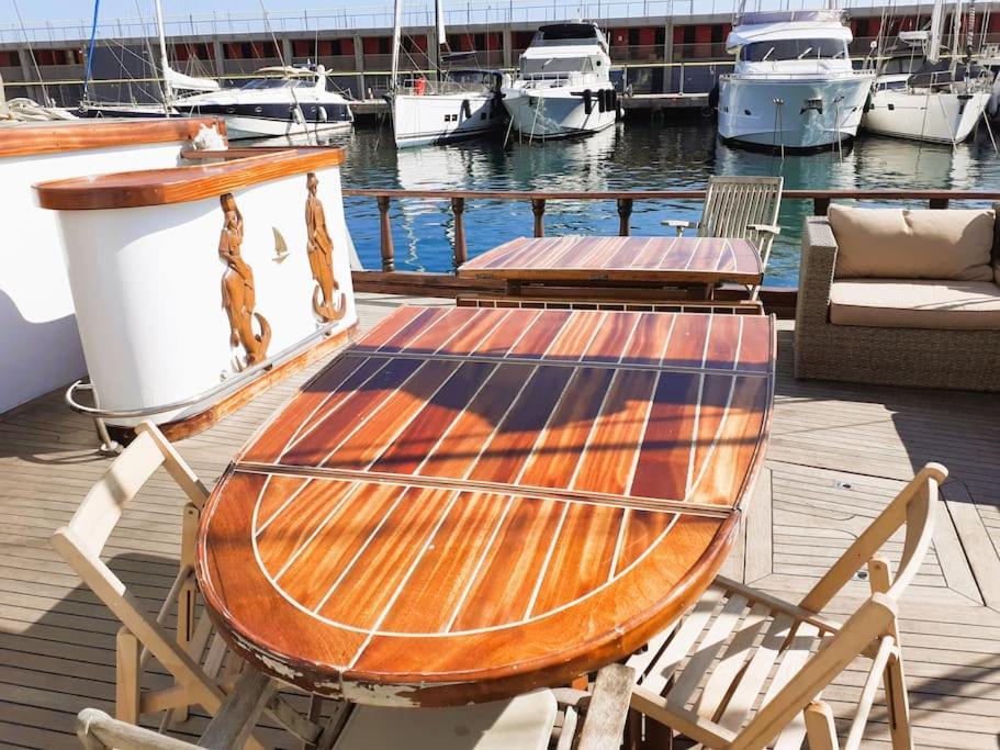 Adara Yacht - Big Turkish Gulet Barcelona Hotell Eksteriør bilde
